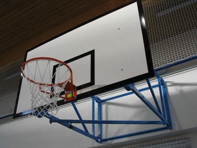 Basketbalová konštrukcia pevná, vnútorná, rozšírenie do 0,9 m
