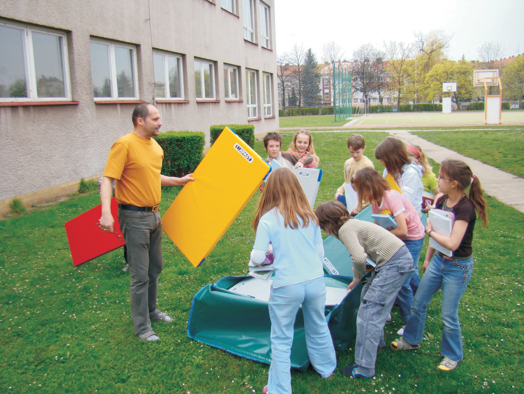 Sada podložiek pre moderné vzdelávanie v prírode a horské školy