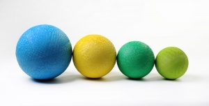 Gumový míč - průměr 180mm, hmotnost 280g - barva žlutá