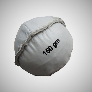 Kriketová loptička kožená, 150 g