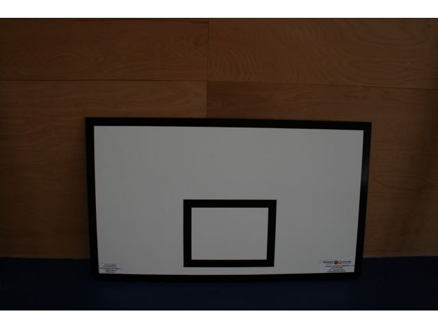 Basketbalová doska 180 x 105 cm, preglejka, interiér