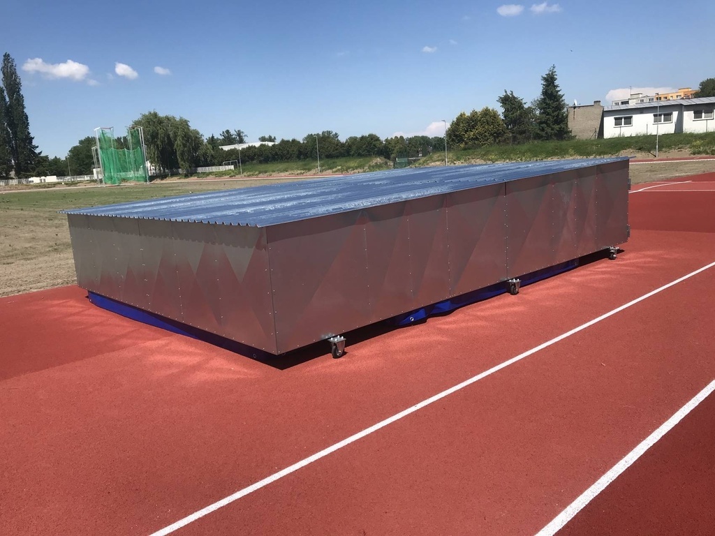Kryt na doskočisko, mobilný - rozmery 6 x 4 x 0,7 m